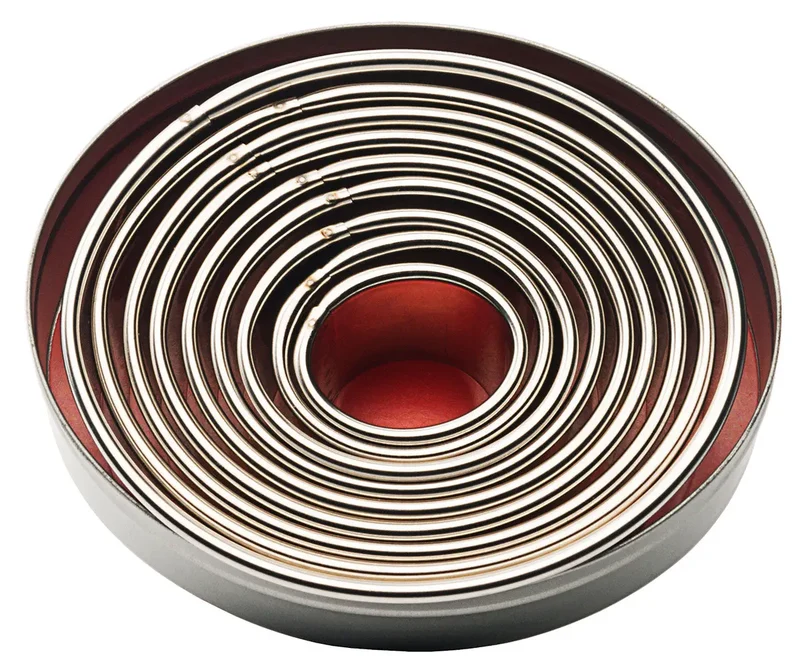 Ausstechformen Edelstahl oval glatt 9-teile