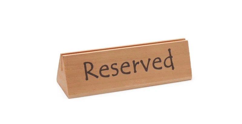 HENDI Tischschild Reserviert – reserved – 152 × 44 × 44 mm