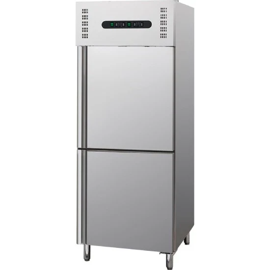 Kühl- / Tiefkühlkombination, 300 + 300 Liter, geeignet für GN 2/1, Abmessung 680 x 800 x 2010 mm (BxTxH)
