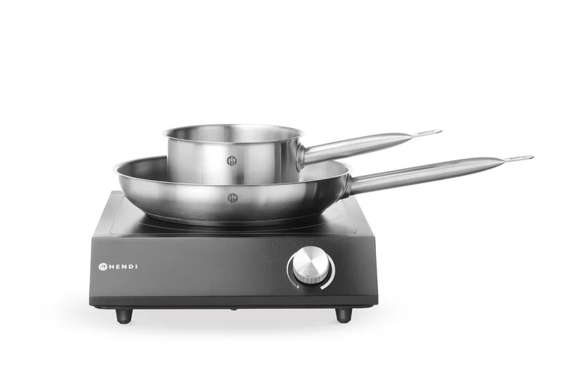 HENDI Set: Induktionskocher 3500 W + Stielkasserolle + Bratpfanne – 230 V / 3500 W – Schwarz – 320 × 395 × H 95 mm